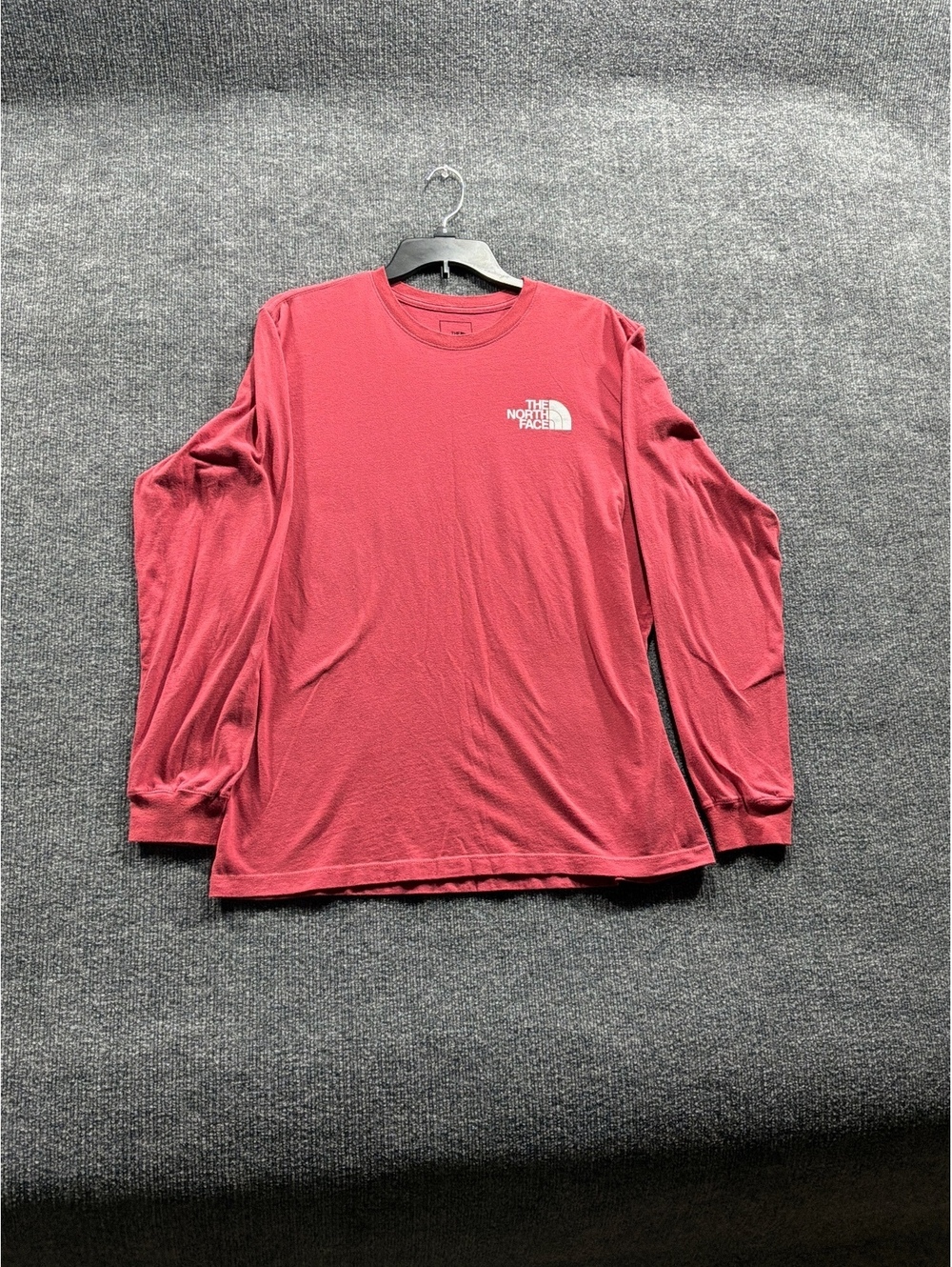 The North Face Men's Long Sleeve T-Shirt Red Size Large